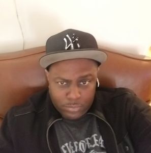 Meet your Posher, Leon